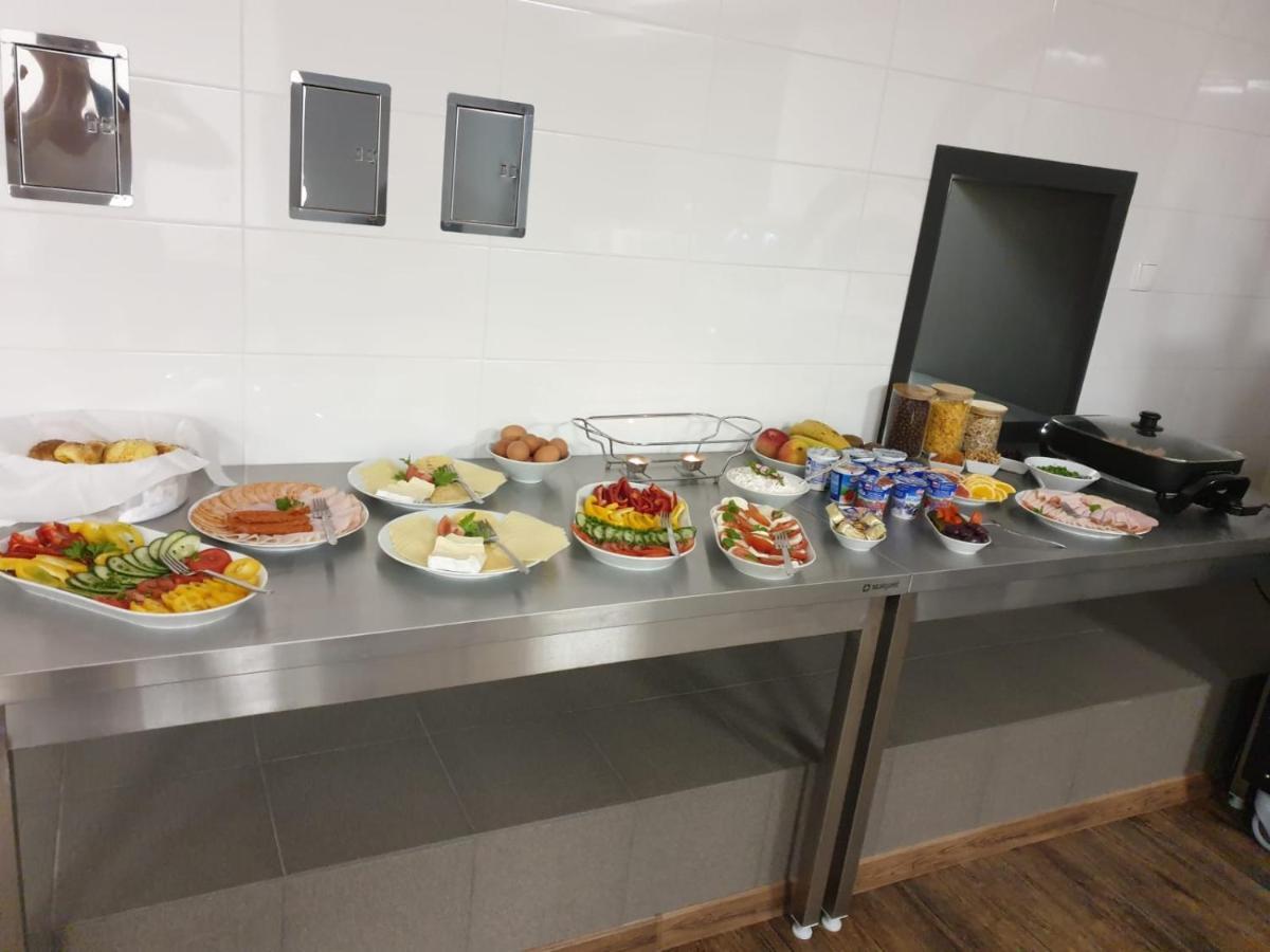 Park Apartamenty 츠르자노프 외부 사진