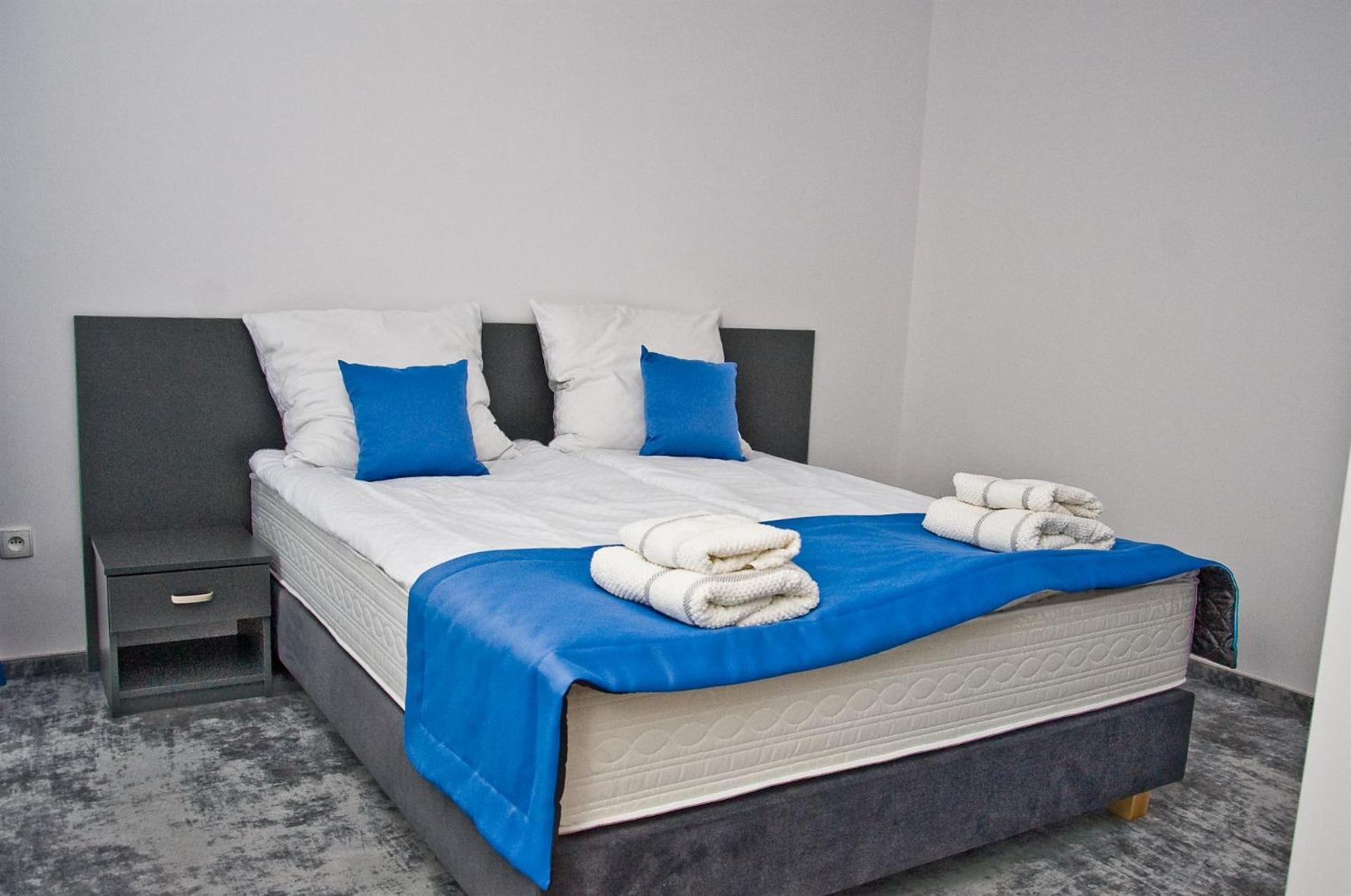 Park Apartamenty 츠르자노프 외부 사진
