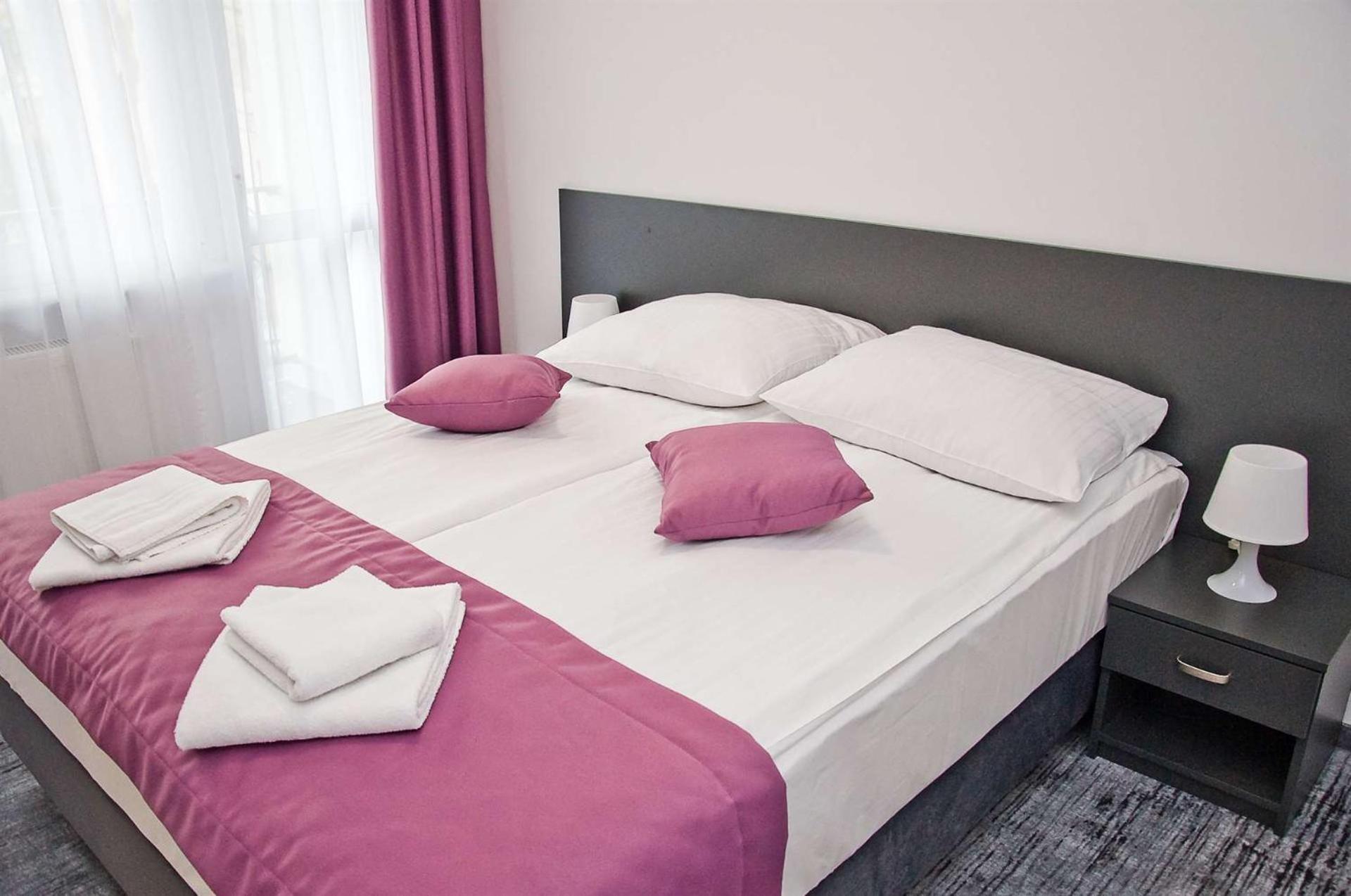 Park Apartamenty 츠르자노프 외부 사진