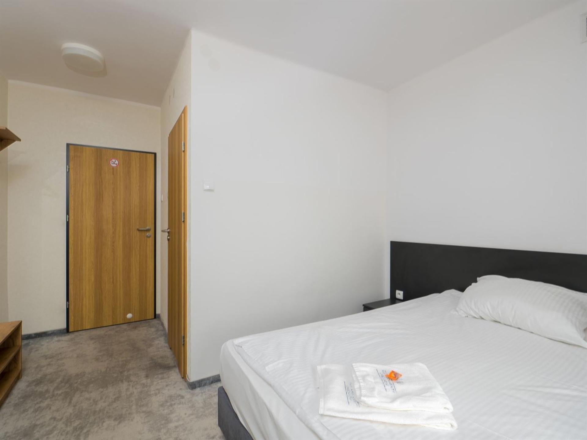 Park Apartamenty 츠르자노프 외부 사진